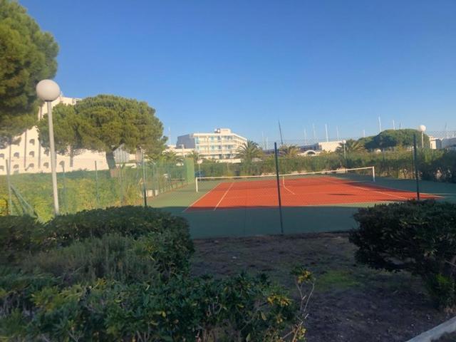 Appartement T2 entièrement rénové Chabian Port Camargue à Le Grau-du-Roi Extérieur photo